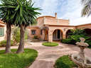 Villa en venta en Torrevieja zona San Luis