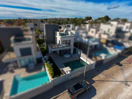 Villa en venta en San Miguel de Salinas zona Bellavista