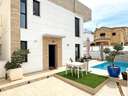 Villa en venta en Orihuela zona Orihuela-Costa