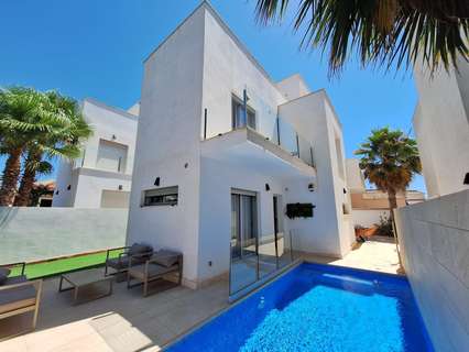 Villa en venta en Torrevieja zona Los Frutales