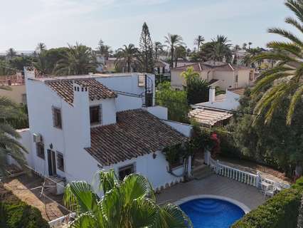 Villa en venta en Orihuela zona Cabo Roig