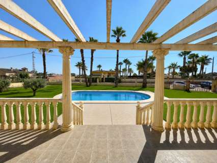 Villa en venta en Catral zona Costa Blanca