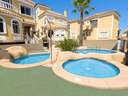 Villa en venta en Orihuela zona Orihuela-Costa
