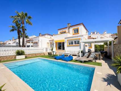 Villa en venta en Orihuela zona Los Dolses
