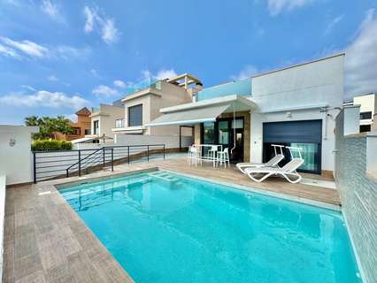 Villa en venta en San Miguel de Salinas zona Bellavista