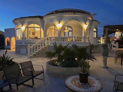 Villa en venta en Torrevieja zona Costa Blanca