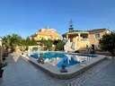 Villa en venta en Torrevieja zona Aguas Nuevas