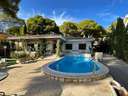 Villa en venta en Alicante zona Campoamor