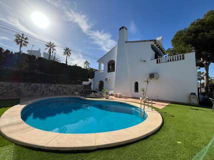 Villa en venta en Orihuela zona Villamartín