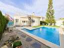 Villa en venta en Orihuela zona Orihuela-Costa