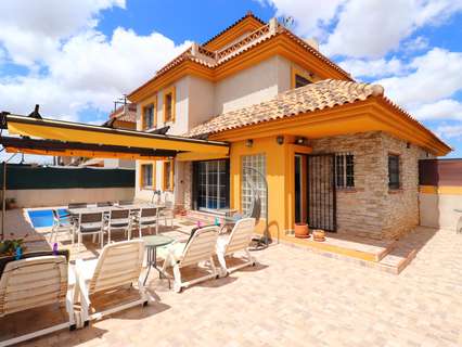Casa en venta en Los Montesinos zona La Herrada