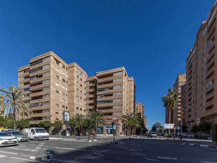 Local comercial en venta en Valencia