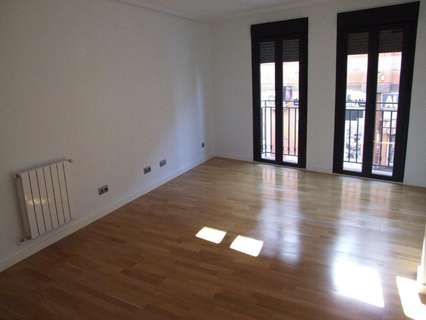 Dúplex en venta en Velilla de San Antonio