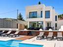 Casa en venta en Canyelles