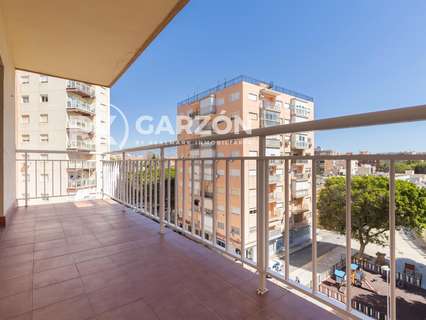 Piso en venta en Almería