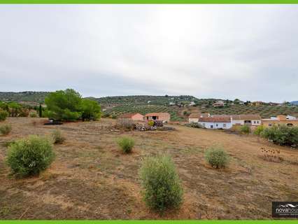 Chalet en venta en Alcaucín