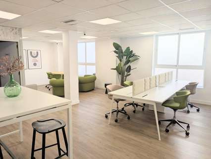 Oficina en alquiler en Marbella rebajada