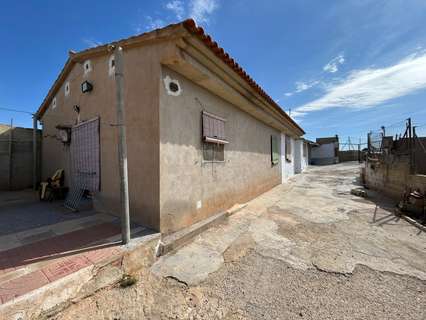 Chalet en venta en Novelda