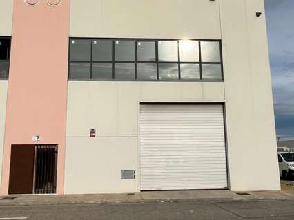 Nave industrial en alquiler en Santa Oliva
