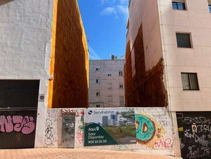 Parcela urbana en venta en Cáceres, rebajada