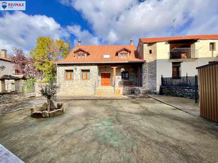 Casa en venta en Sabiñánigo Larres