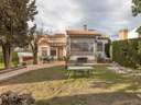 Chalet en venta en Las Gabias