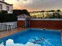 Chalet en venta en La Zubia