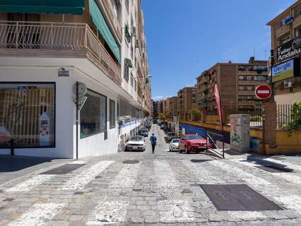Local comercial en venta en Granada