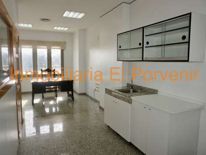 Local comercial en alquiler en Torrent