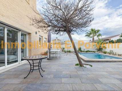 Chalet en venta en Torrent