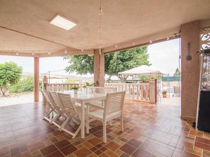 Chalet en venta en Elche/Elx rebajado