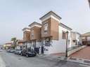 Casa en venta en La Zubia