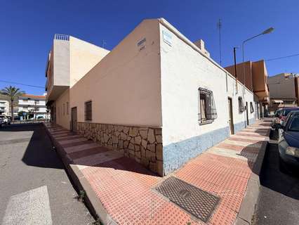 Casa en venta en Vícar zona El Parador