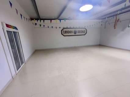 Nave industrial en venta en Dos Hermanas rebajada