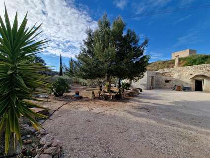 Casa en venta en Hondón de las Nieves