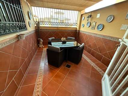 Casa en venta en La Zubia