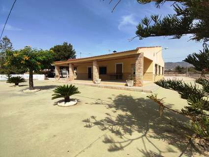 Chalet en venta en Crevillent