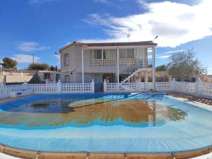 Chalet en venta en Crevillent rebajado