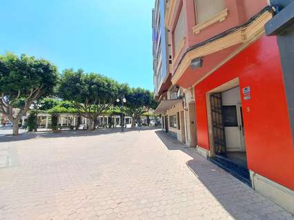 Local comercial en alquiler en Alzira