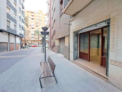 Local comercial en alquiler en Alzira