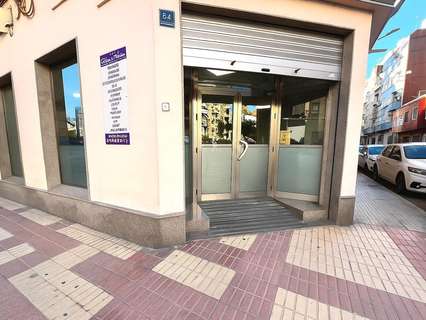 Local comercial en venta en Carcaixent