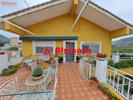 Chalet en venta en Corbera