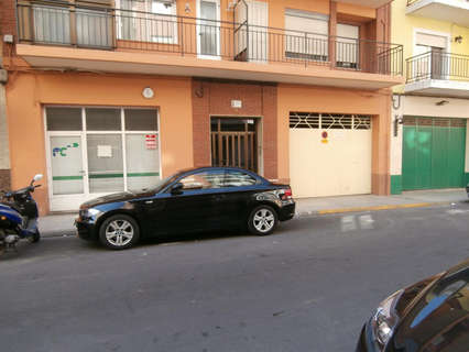 Local comercial en venta en Alzira