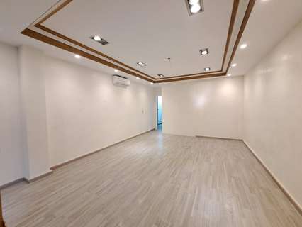 Local comercial en alquiler en Alzira