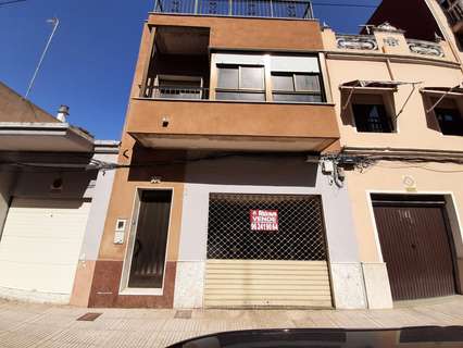 Casa en venta en Alzira