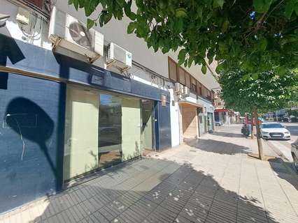 Local comercial en alquiler en Alzira