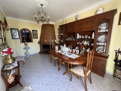 Casa en venta en Ubrique, rebajada