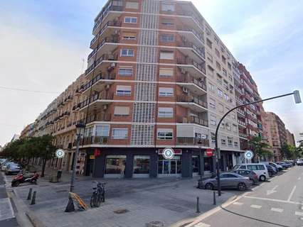 Local comercial en alquiler en Valencia