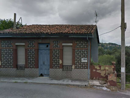 Casa en venta en Langreo, rebajada
