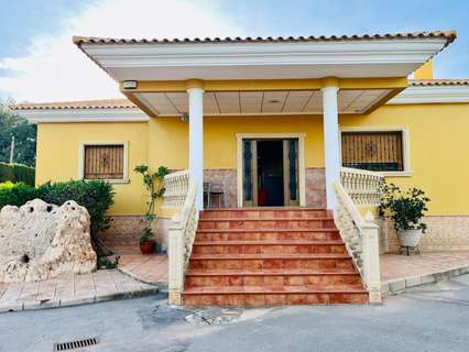 Chalet en venta en Elche/Elx rebajado